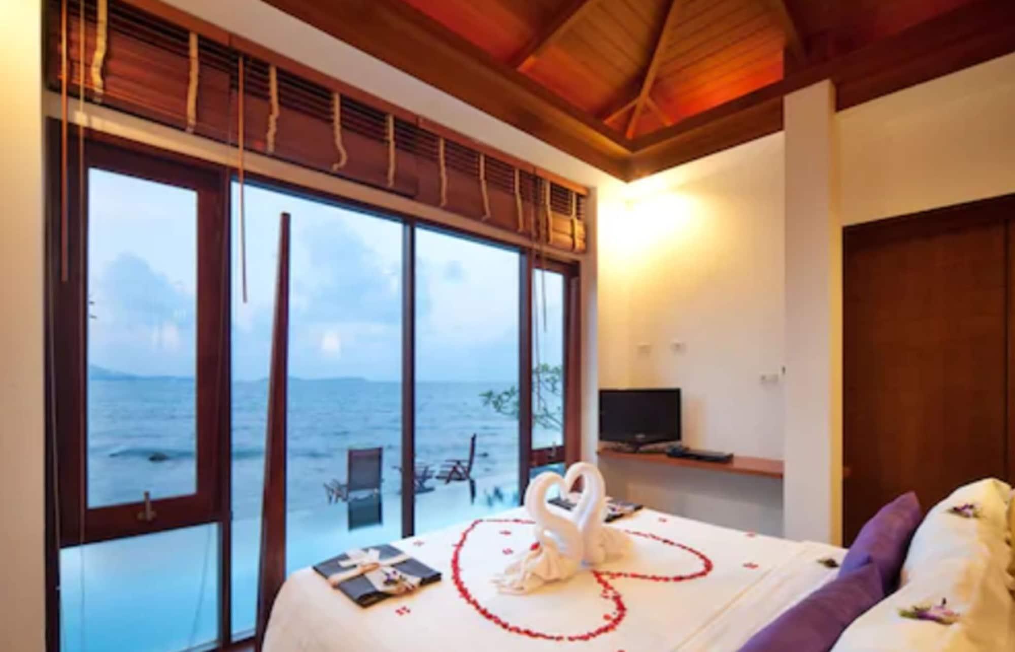 ซี ฟรอนท์ พูล วิลลา บาย เดอะสราญ Hotel หาดเฉวง ภายนอก รูปภาพ