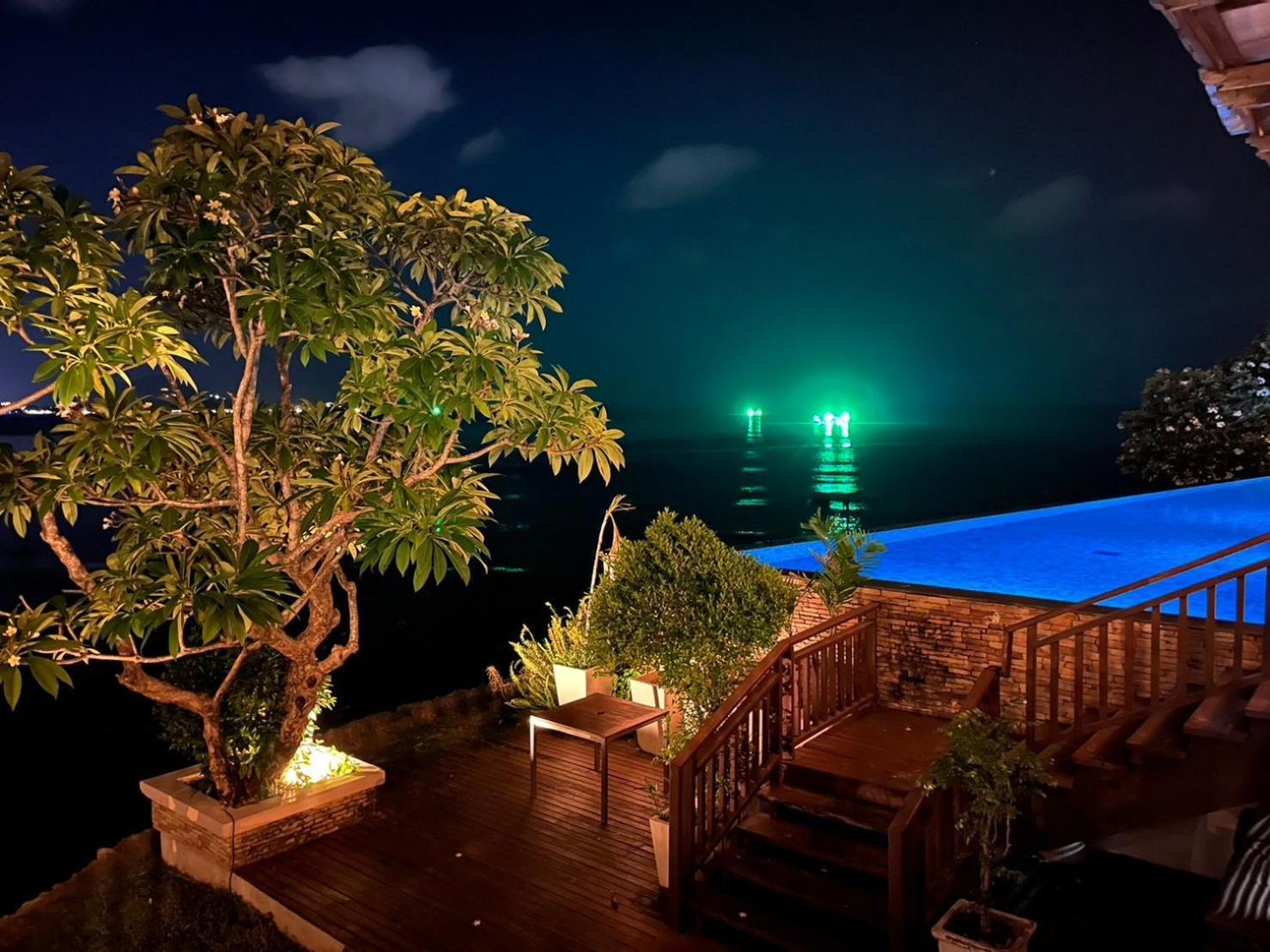 ซี ฟรอนท์ พูล วิลลา บาย เดอะสราญ Hotel หาดเฉวง ภายนอก รูปภาพ
